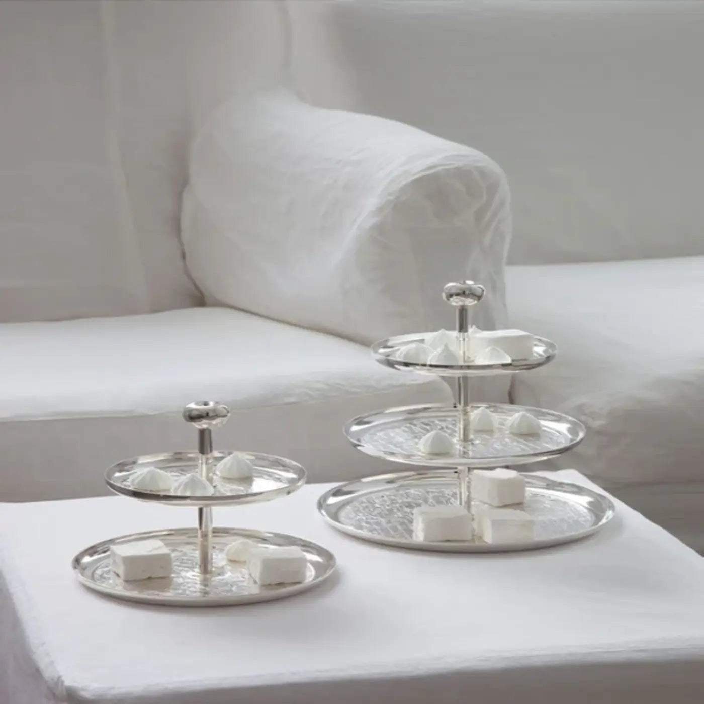 Luxe Fusion Silver Luxury Plated Cake Tray