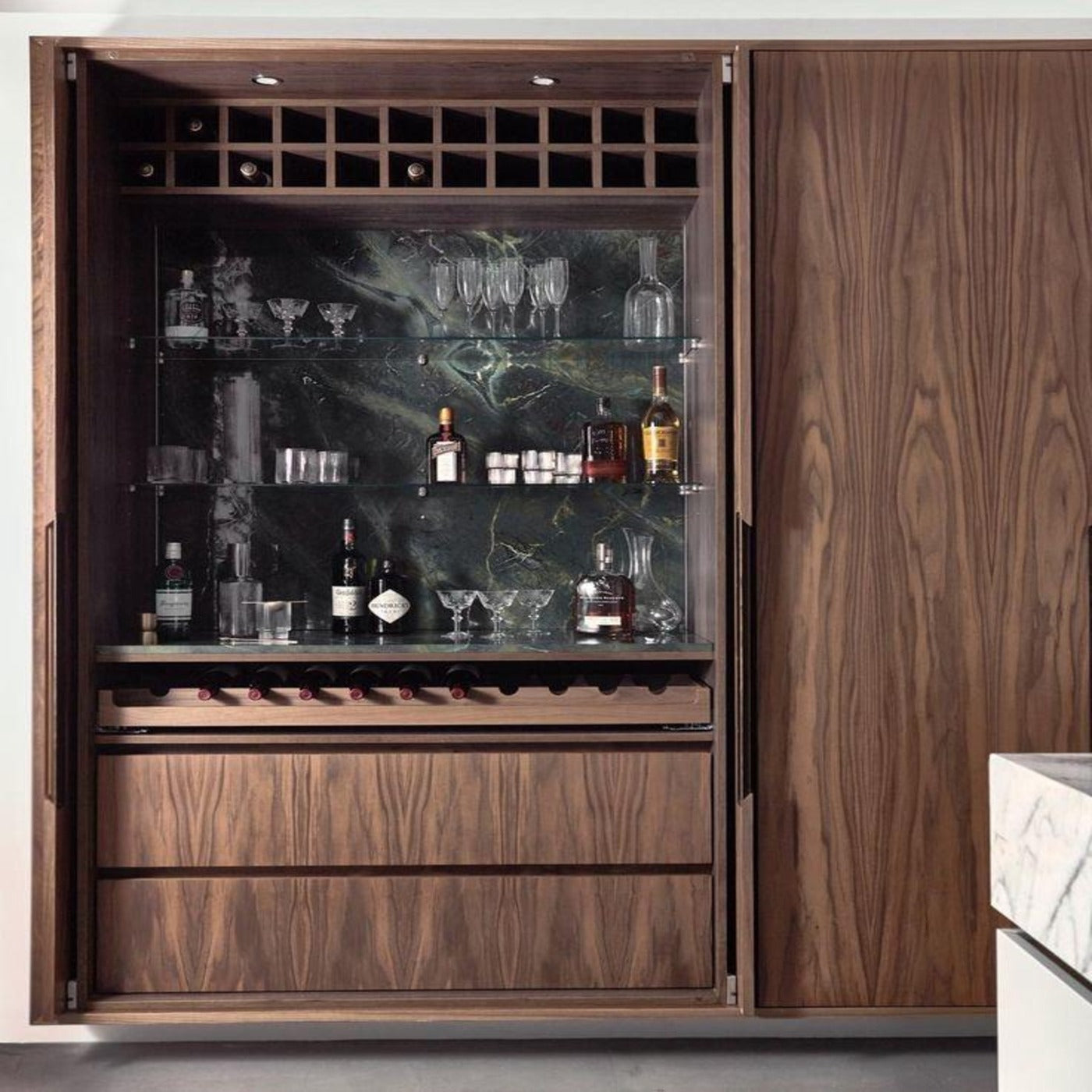 Modern Brown Luxury Bar Unit