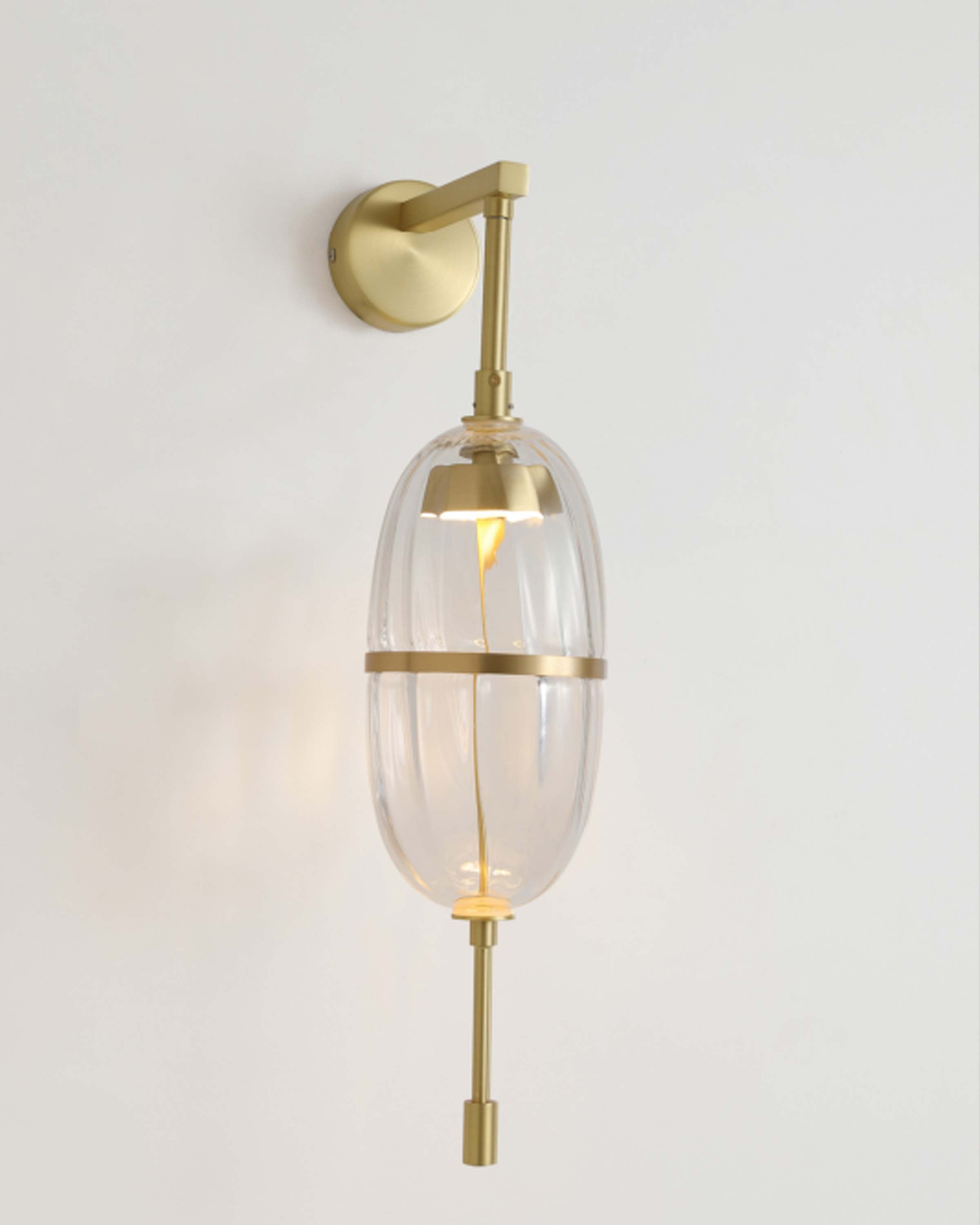 banshee Kanesha luxury Golden Wall Light with hanging pendant