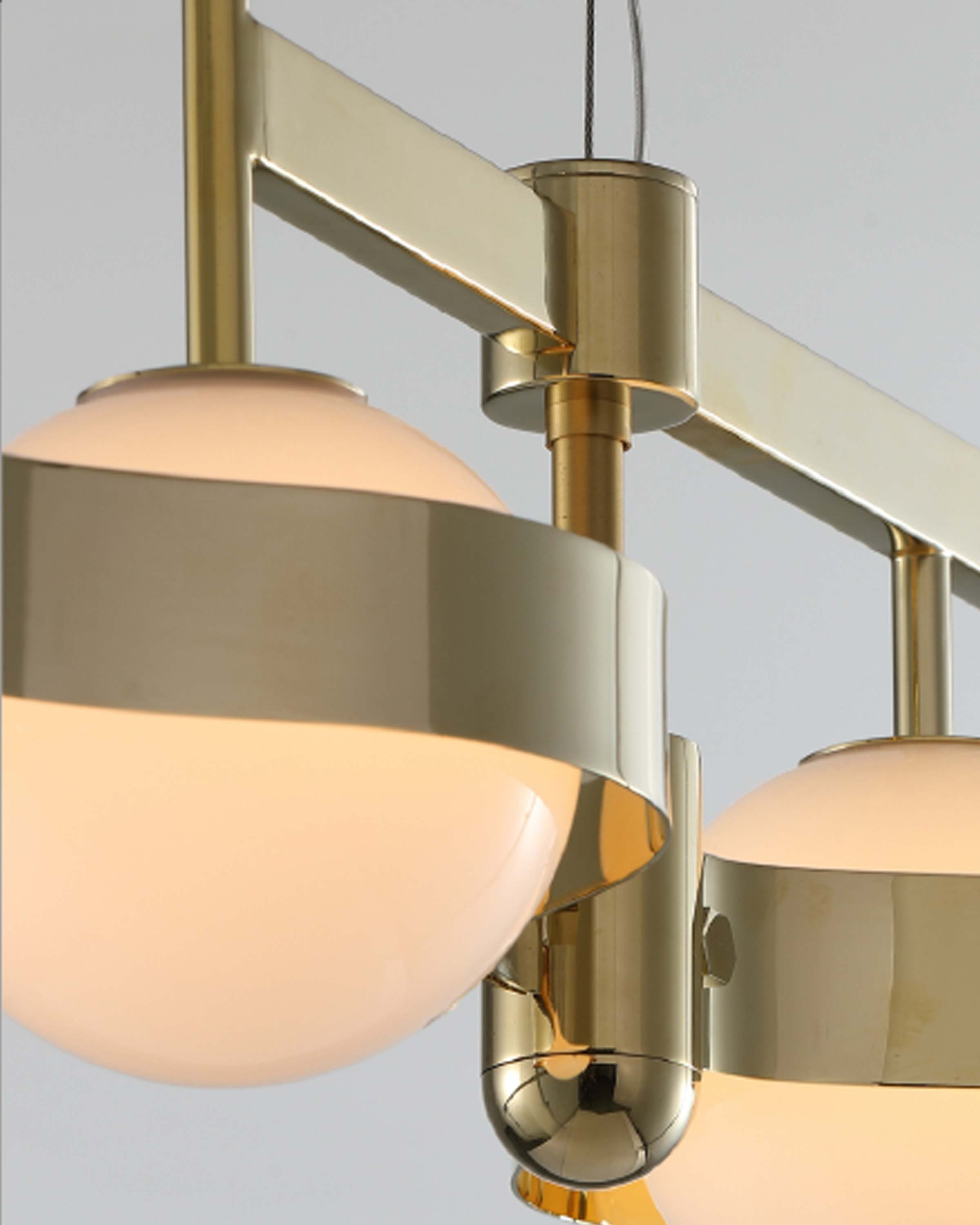 Banjo Luxury Golden Unique Pendant Hanging Lights