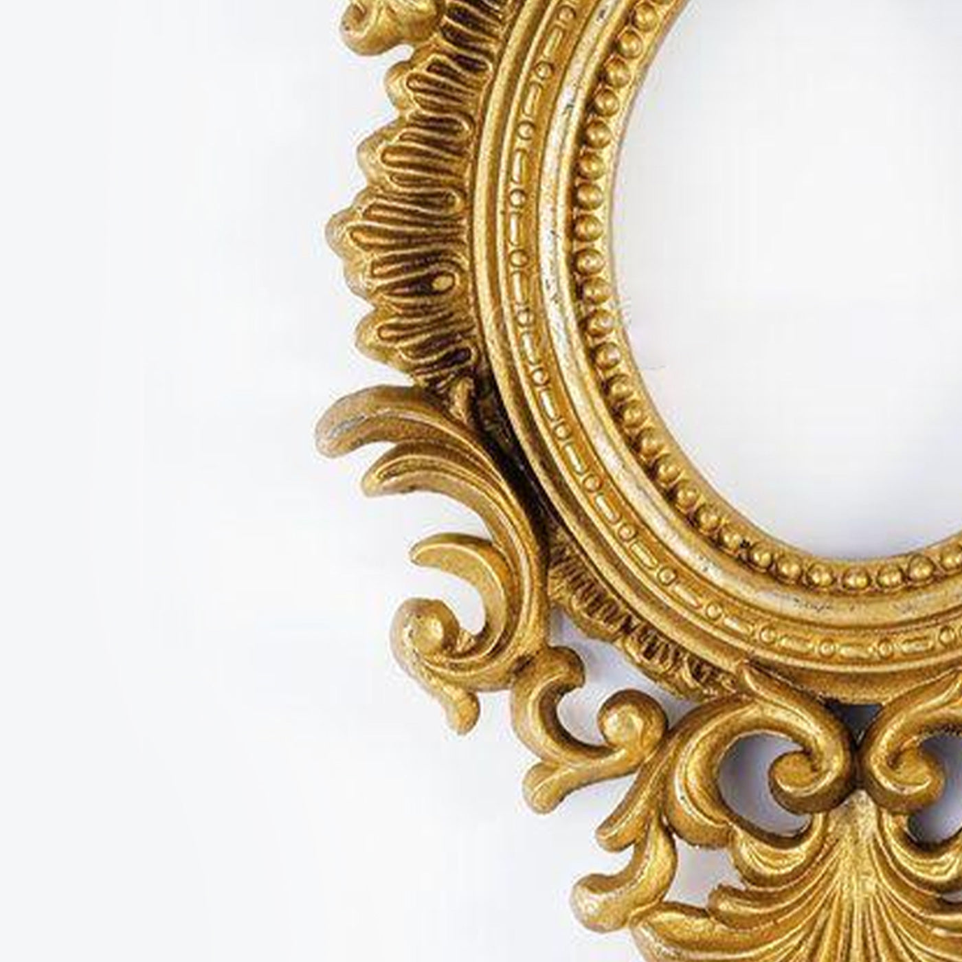 Juniper Golden Luxury Round Shaped Mirrors