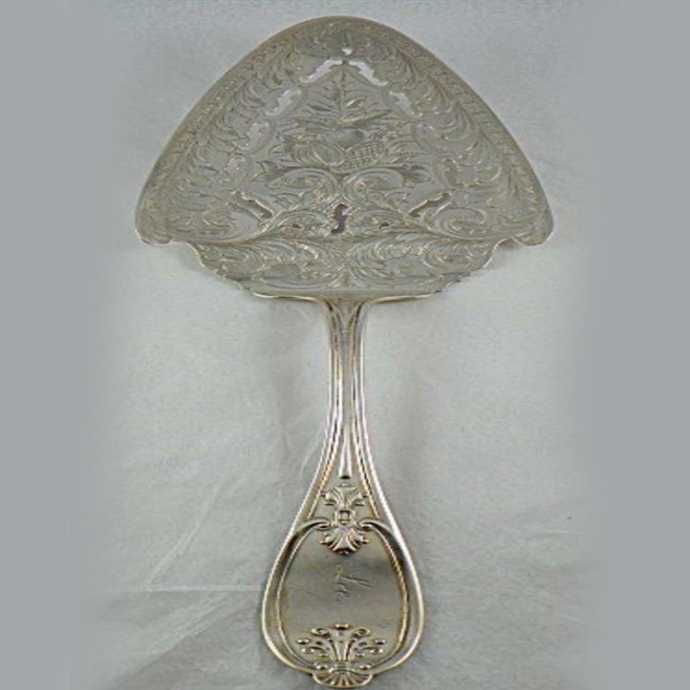 Denial Mughal Georgian Silver Serving Ladle or Toddy Spoon by William Kinmen